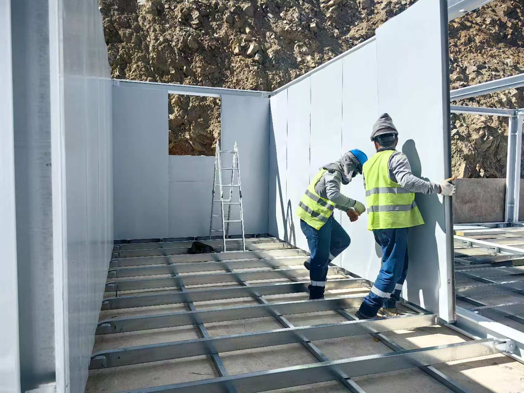Economical Portable T-Type Prefab House for Worker Accommodation