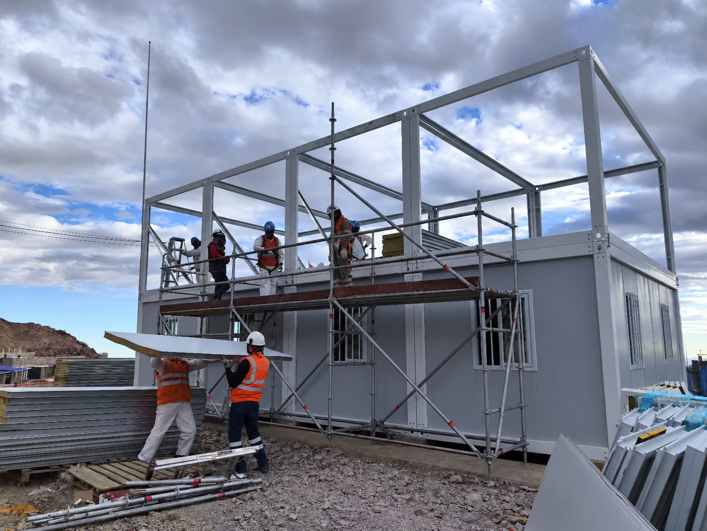Detachable Modular Container House with Balcony