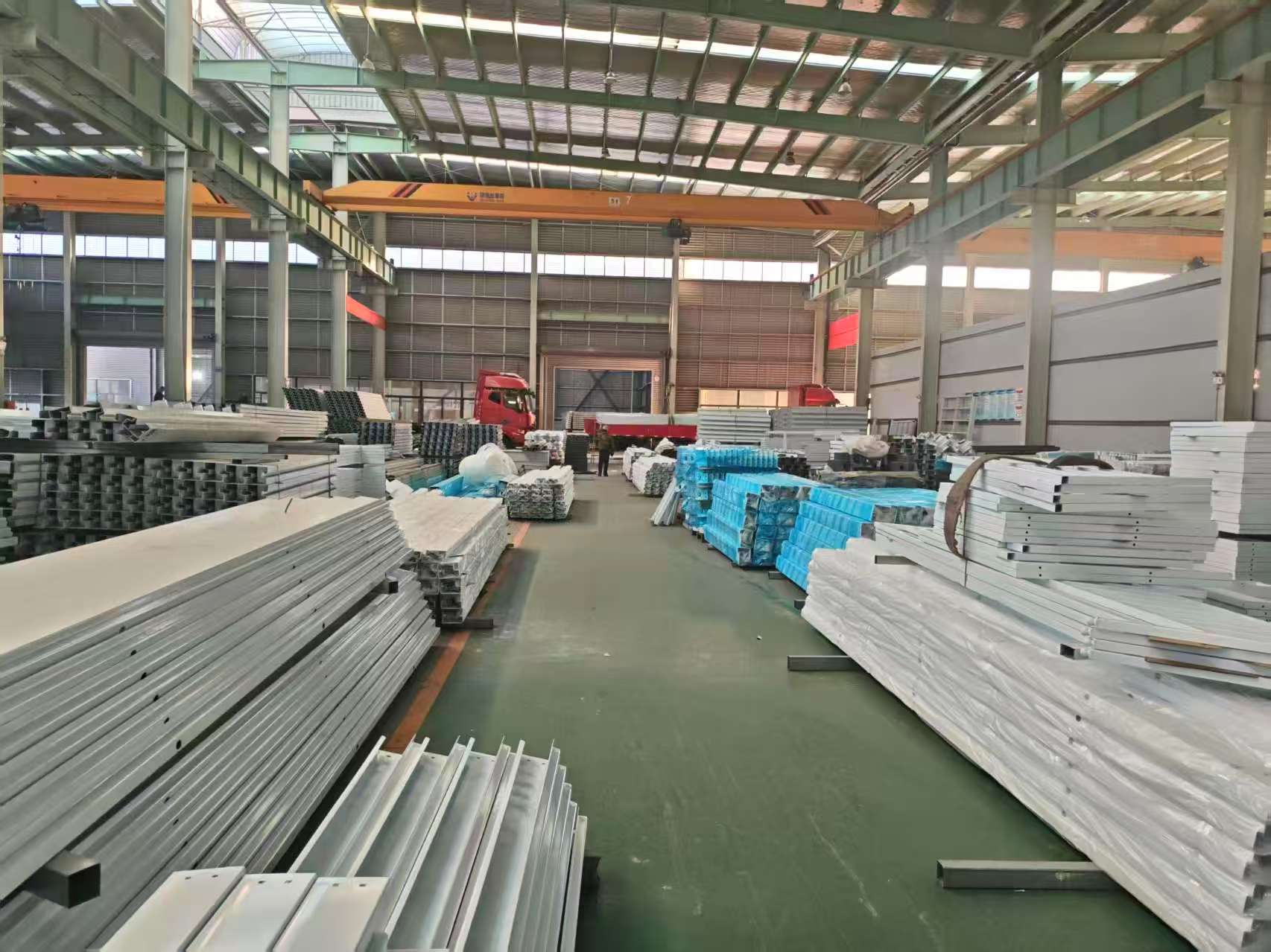 Cost-Effective Prefabricated Container Offices for Project Camps